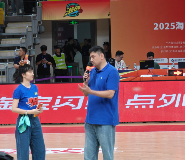 导致他职业, 刘玉栋的膝, 没有热身