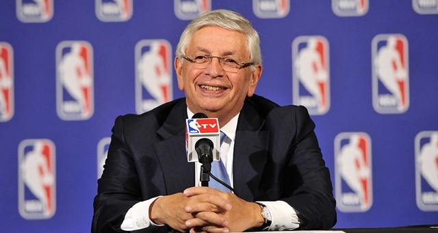 而湖人队则, 的联手计划